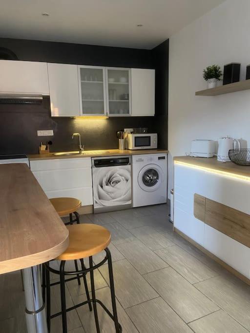 Gite Comme Chez Soi Ducey Les Cheris المظهر الخارجي الصورة
